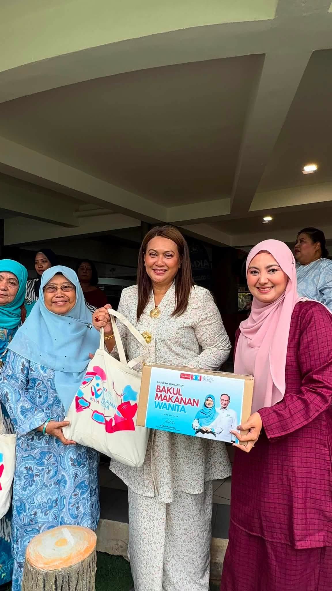 Veteran Wanita Reformis Keadilan: Program Bakul Rahmah Bersama Pimpinan Sayap Wanita Keadilan